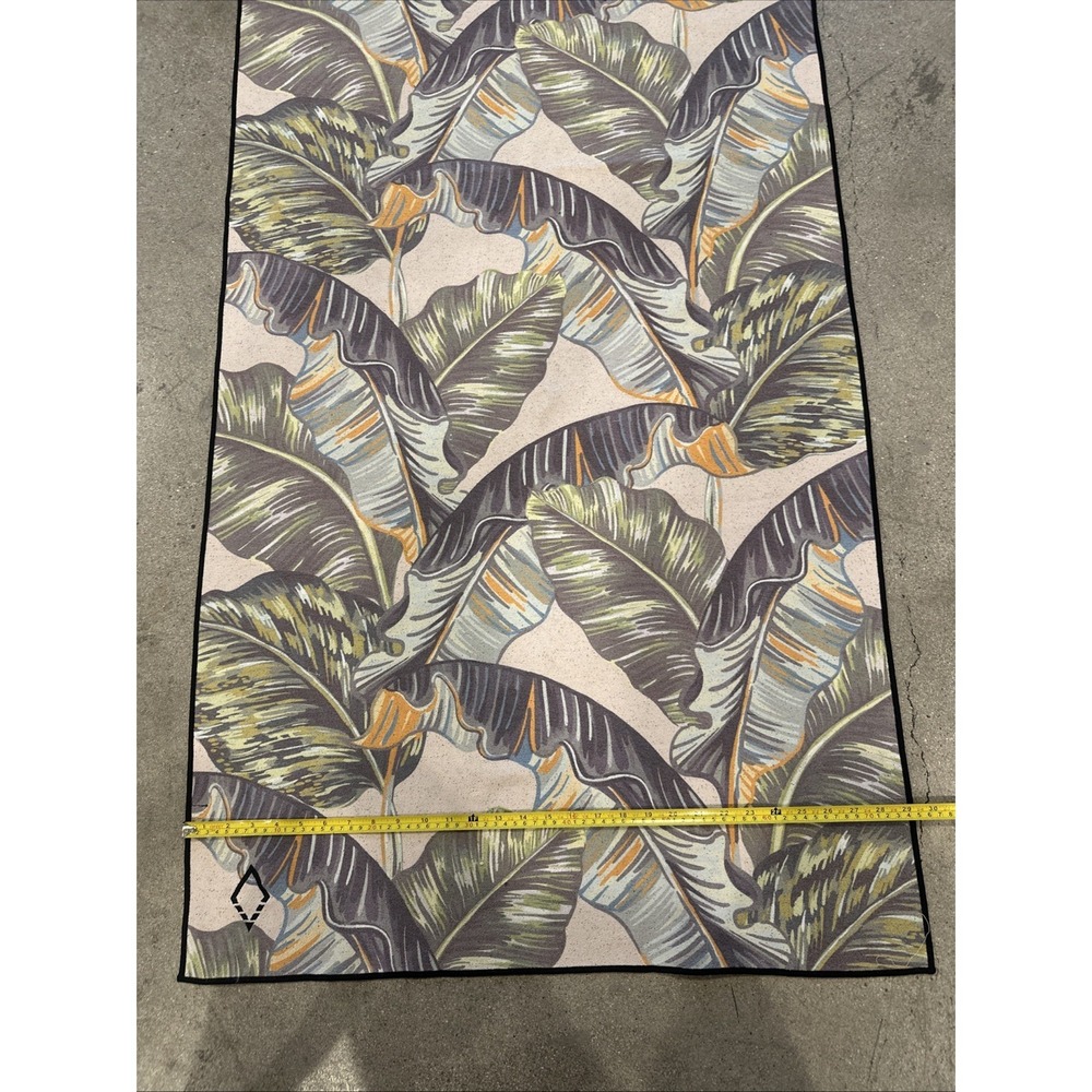 Nomadix Yoga Mat/Towel Size 70x29 Tropical Leaf Print Tribalism Multi-Color - Picture 3 of 7